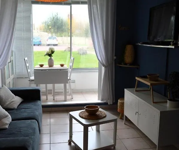 Le Petit Matelot, Fonctionnel Avec Loggia Апартаменты